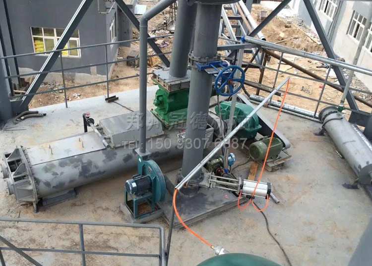 冠德灰?guī)旄墒叫痘移?chē)散裝機(jī)